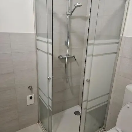 Apartamento Mini Con Ampio Parcheggio,val D Adige Údine